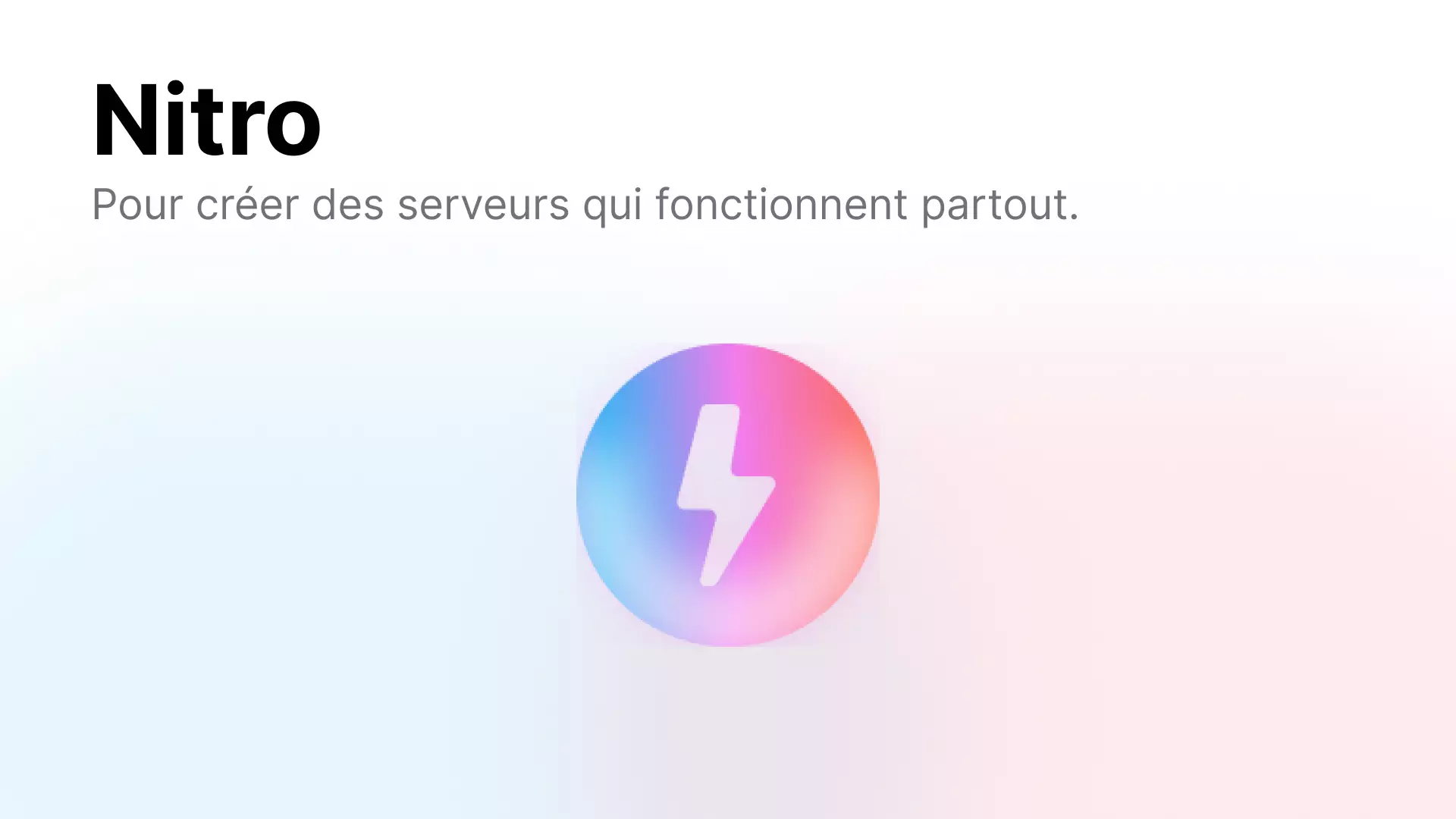 Image d'illustration où on y voit le logo de Nitro ainsi qu'un texte indiquant 'Nitro, pour créer des serveurs qui fonctionnent partout'